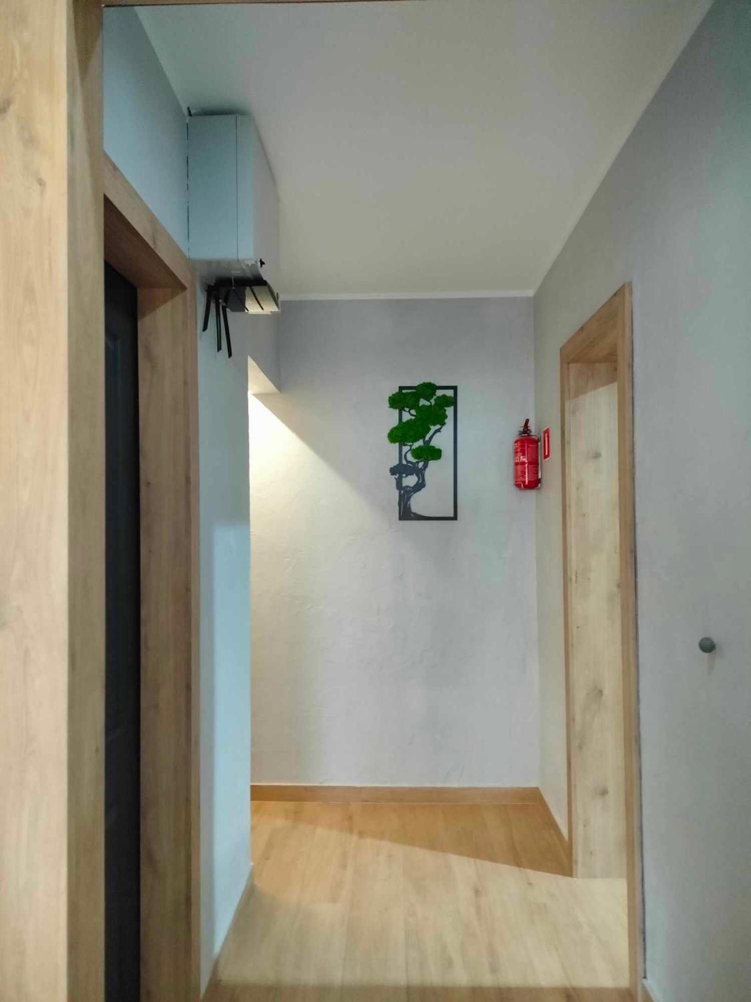 Noclegi I Restauracja Gracja Bełchatów エクステリア 写真