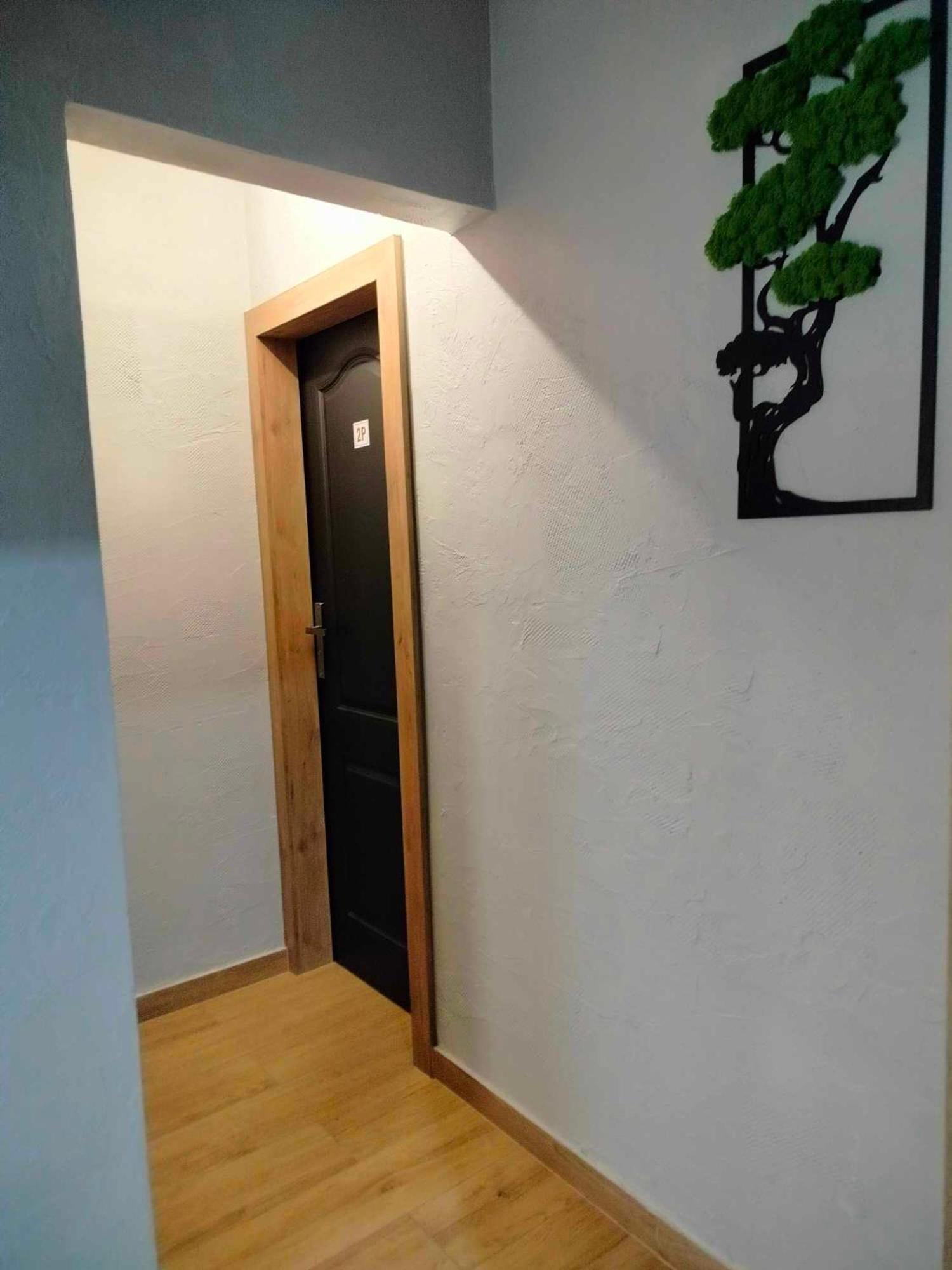 Noclegi I Restauracja Gracja Bełchatów エクステリア 写真